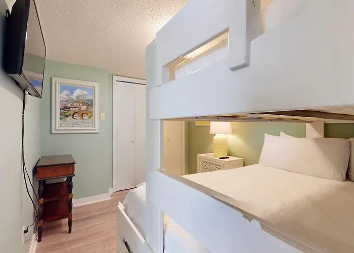Beautiful In Gulf-front With Shared Pool Free Wifi & Ac Apartment Gulf Shores